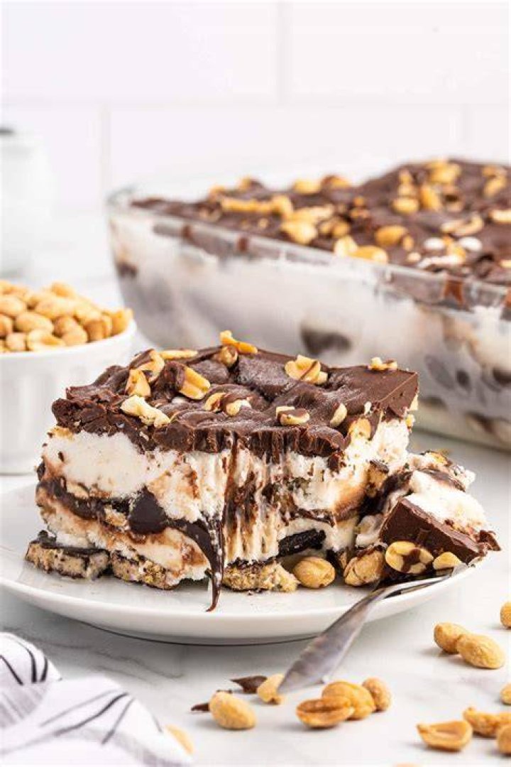 What is in a peanut butter bash?