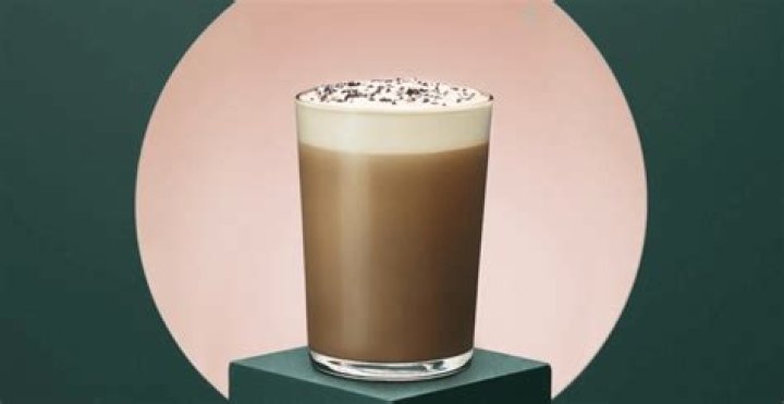 What is in a Starbucks black tea latte?