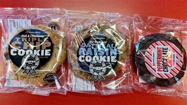What is in Jimmy Johns cookies?