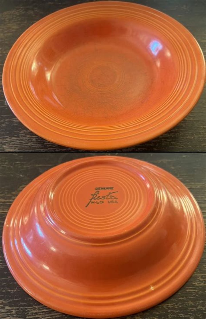 What is in the orange Fiestaware that makes it radioactive?