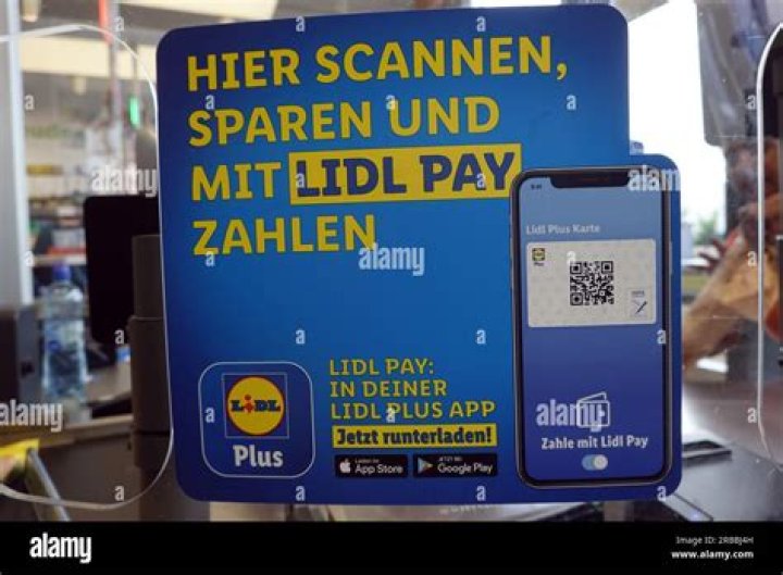 What is Lidl hourly pay?