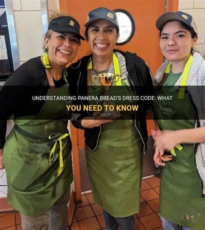 What is Panera Bread uniform?
