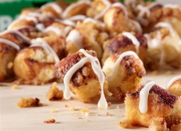 What is Papa John’s best dessert?