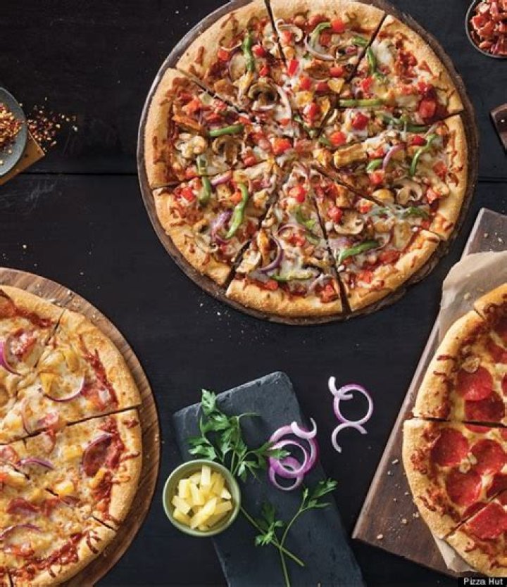 What is Pizza Hut skinny slice?