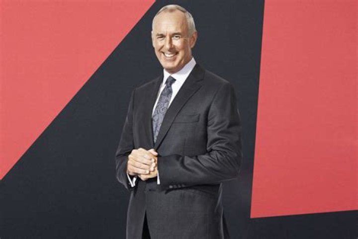 What is Ron MacLean salary?