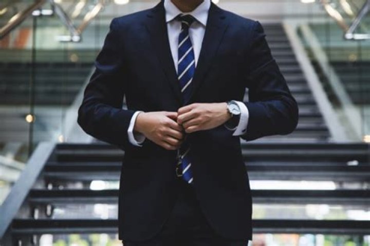 What is the best job to work at age 17?