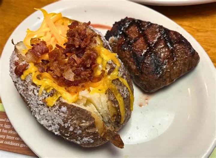 What is the best steak to eat at Texas Roadhouse?