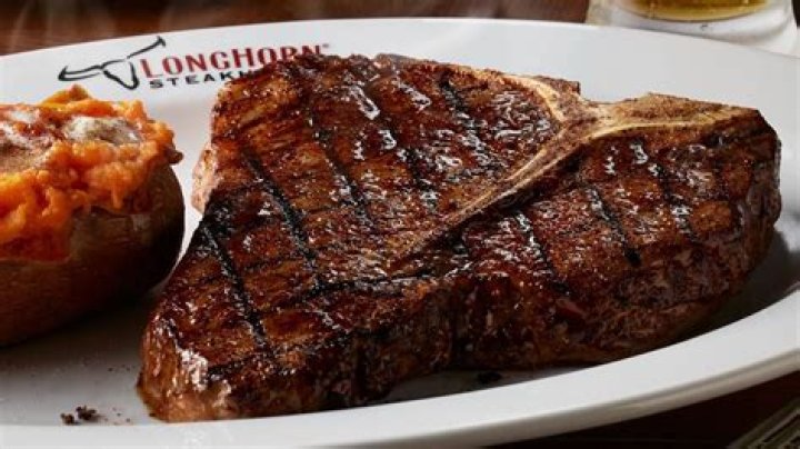 What is the best thing to eat at LongHorn Steakhouse?