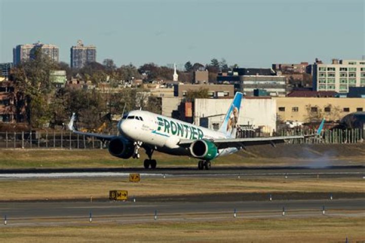 What is the cheapest day to fly on Frontier Airlines?