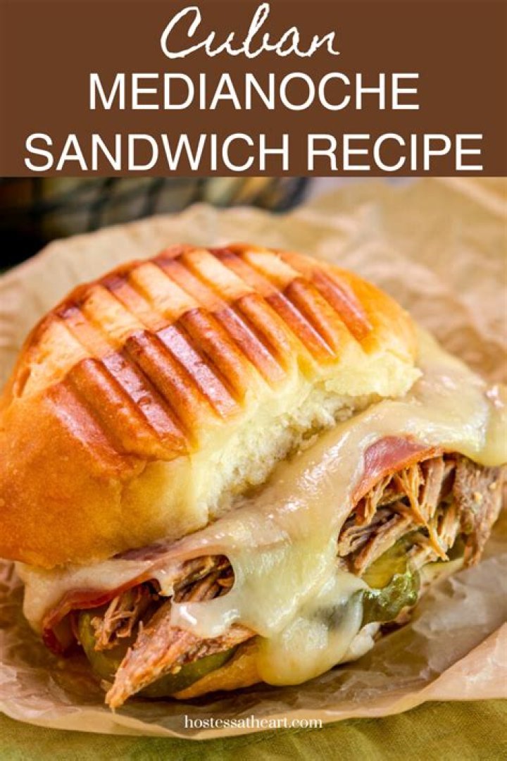 What is the difference between a Cuban sandwich and a Medianoche?