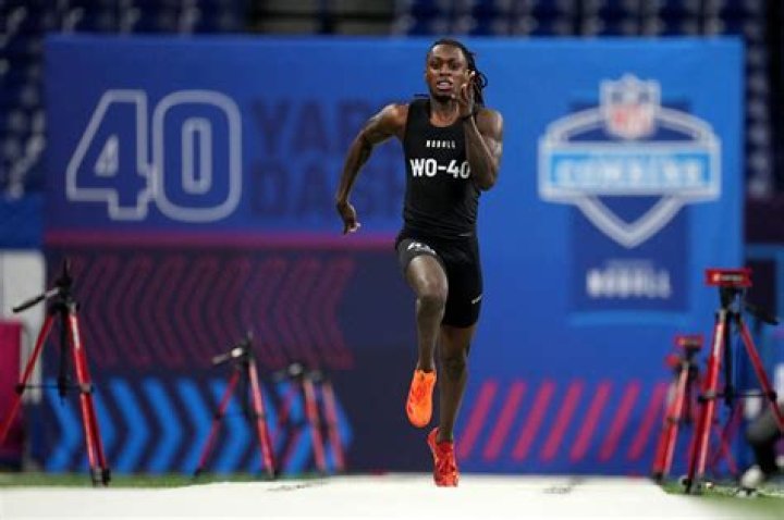 What is the fastest 40 yard dash ever recorded?