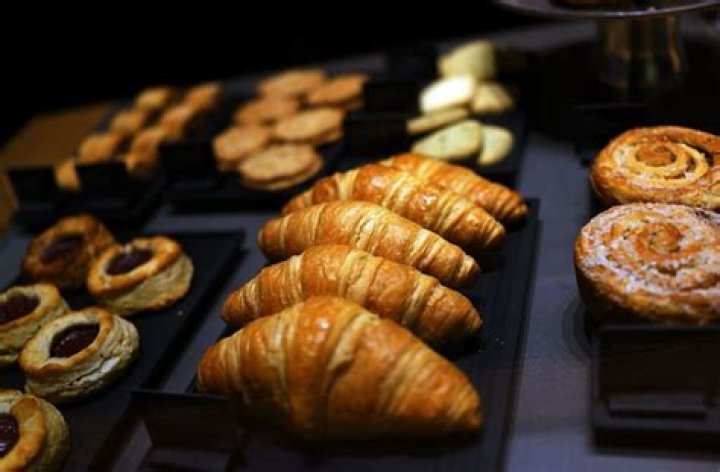 What is the healthiest fast food dessert?