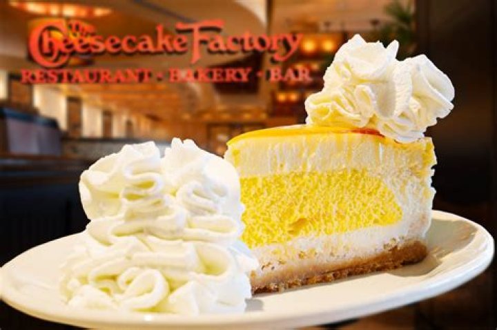 What is the healthiest option at Cheesecake Factory?