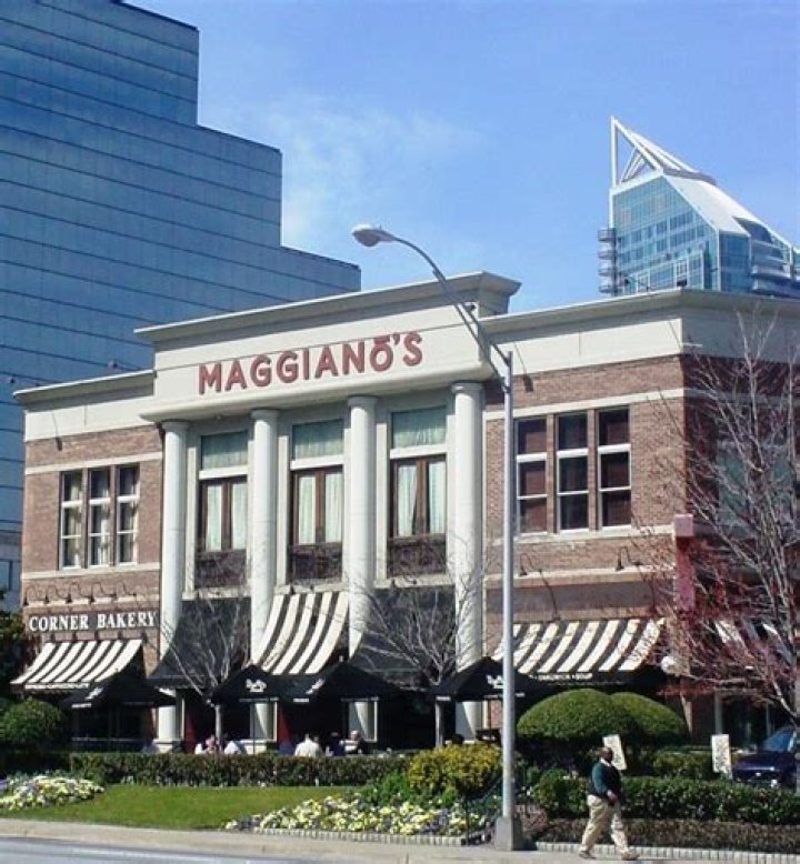 What is the most popular entree at Maggiano’s?