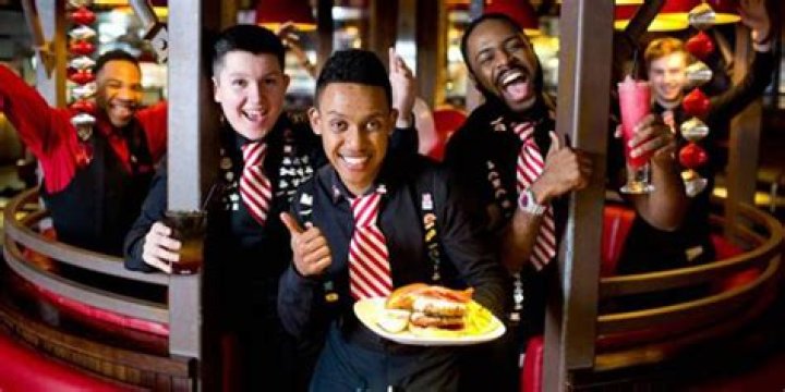 What is the uniform for TGI Fridays?