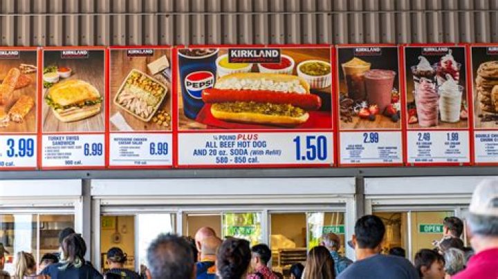 What kind of hot dogs does Costco serve?