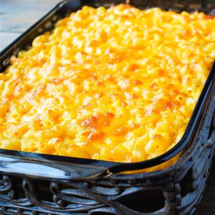 What kind of Noodles are used in mac and cheese?
