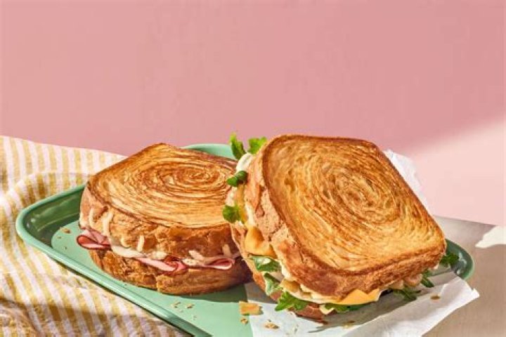 What kind of sandwich bread does Panera use?