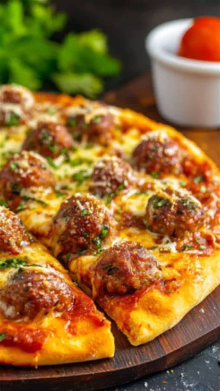 What meat is in Pizza Hut meatball?