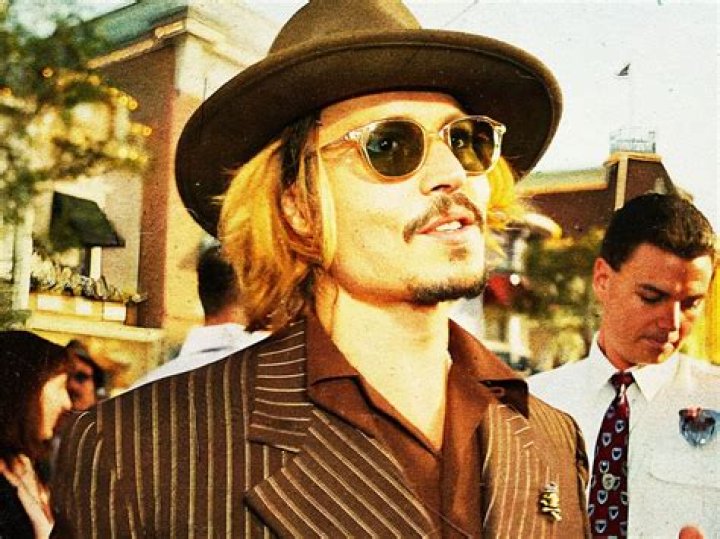 What music video was Johnny Depp in?