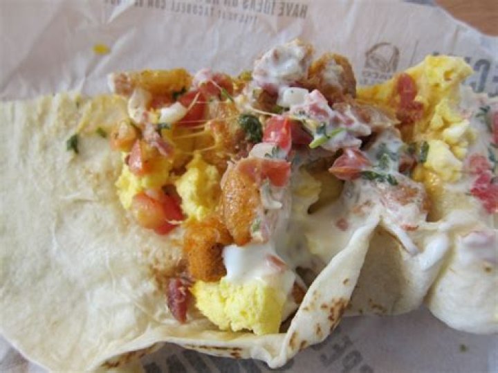 What’s in Taco Bell Grande scrambler?