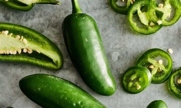 What’s the best way to store fresh jalapenos?
