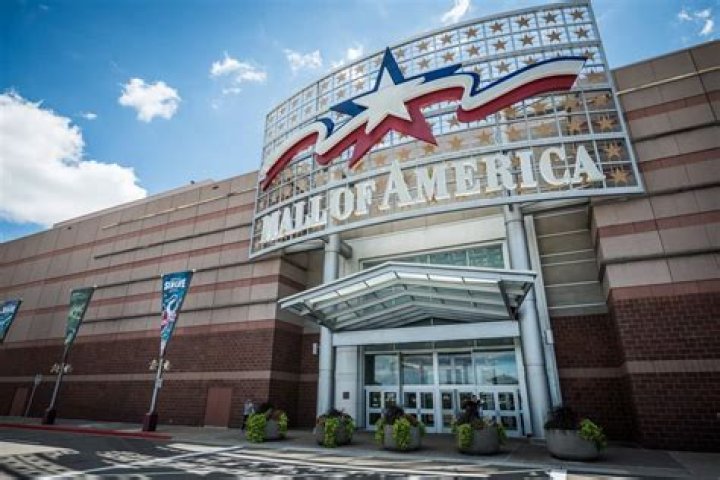 What’s the biggest mall in America?