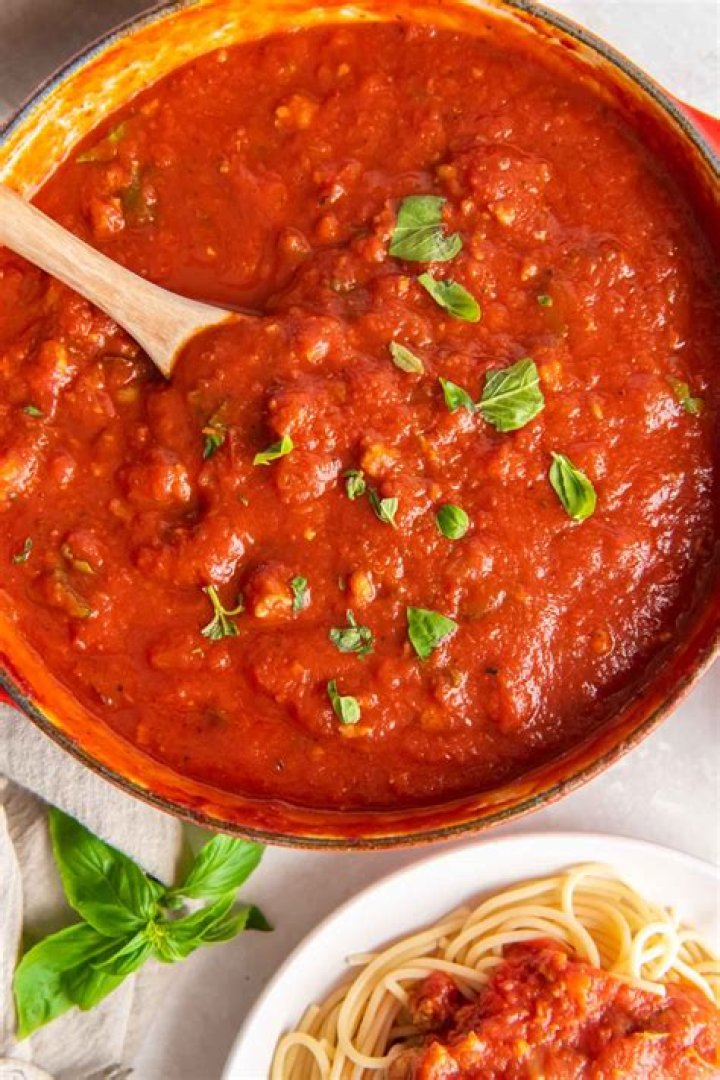 What spaghetti sauce is dairy free?