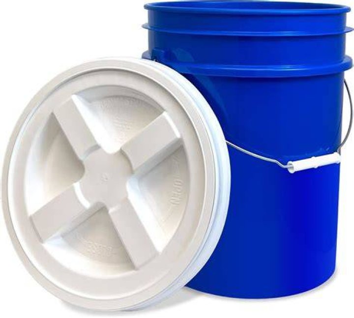 Where can I get a 5 gallon bucket for free?