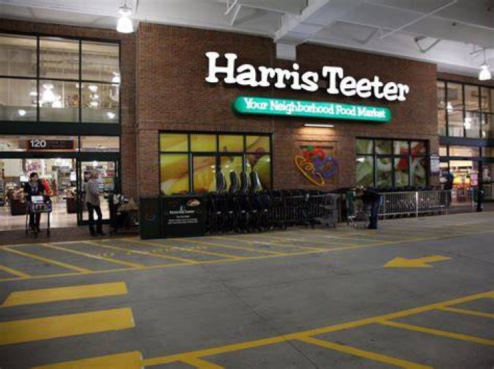 Where is the largest Harris Teeter store?