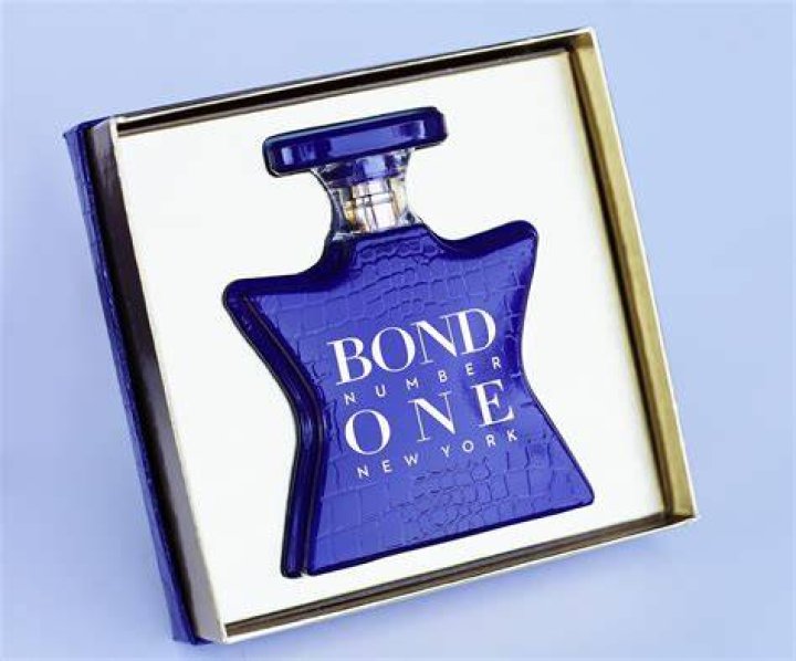 Which Bond perfume is best?