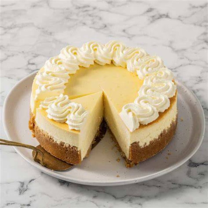 Which Cheesecake Factory cheesecake has the most calories?