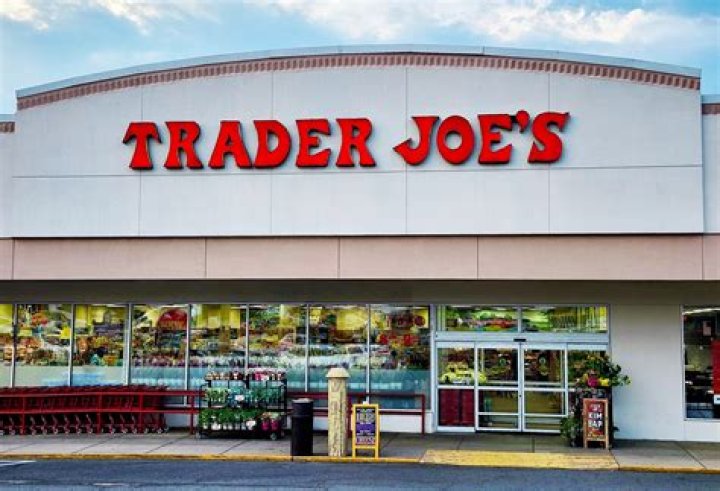 Who is cheaper Sprouts or Trader Joe’s?