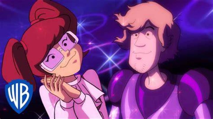 Who is Shaggy’s girlfriend in Scooby Doo?