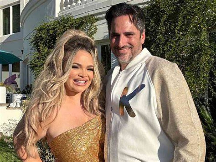 Who is Trisha paytas married to?