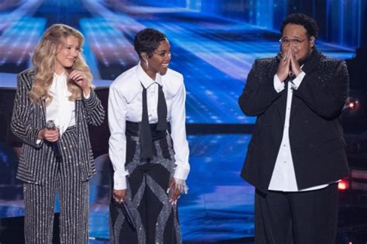 Who robbed Leila All American?