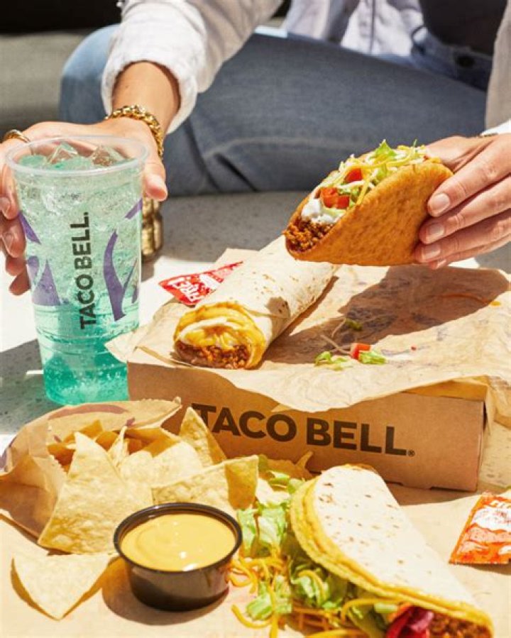 Why did Taco Bell removed pico de gallo?