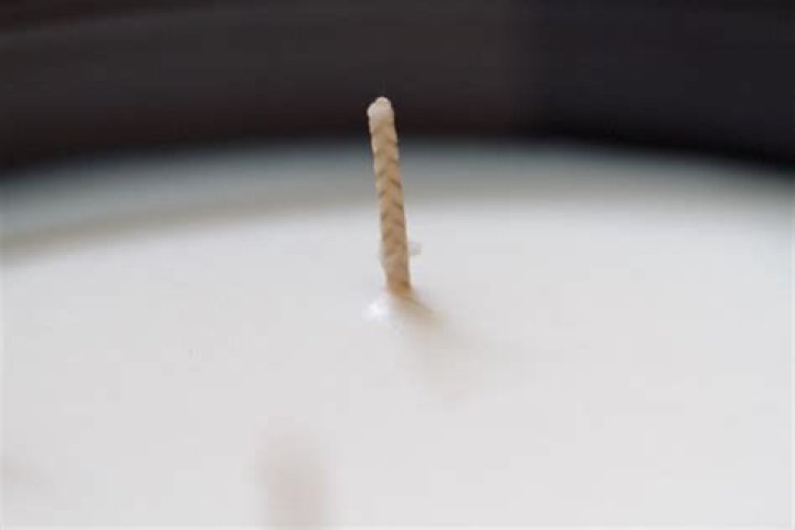 Why does my candle pop?