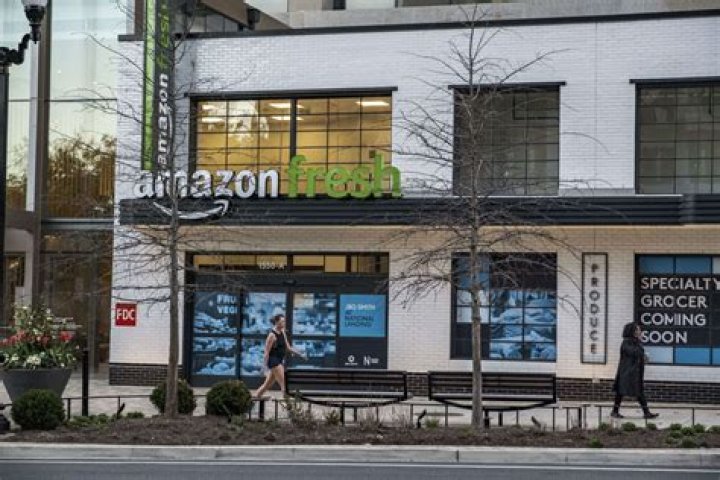 Why is Amazon pantry closing?