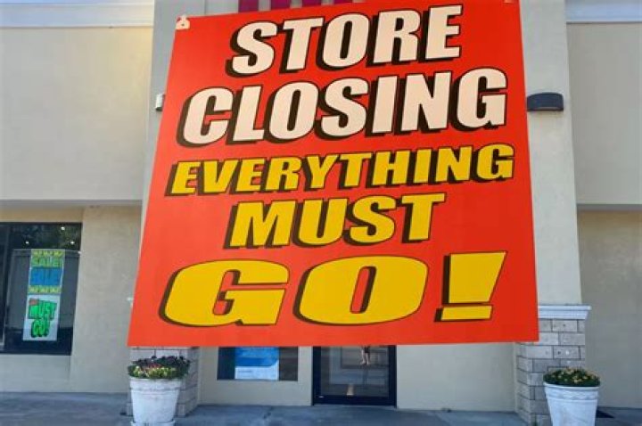 Why is NY and Company closing?